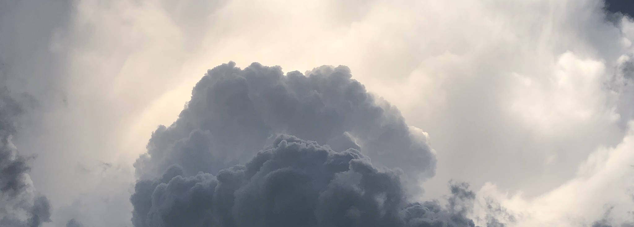Bumpy Flight? Traveler's Guide to Causes of Turbulence: iFLY