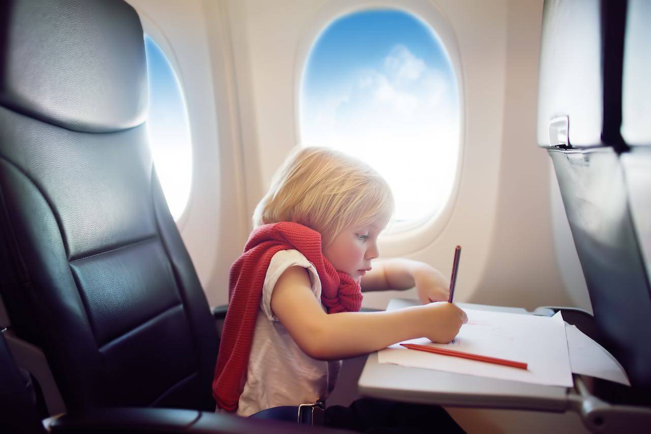 Keeping kids busy in flight