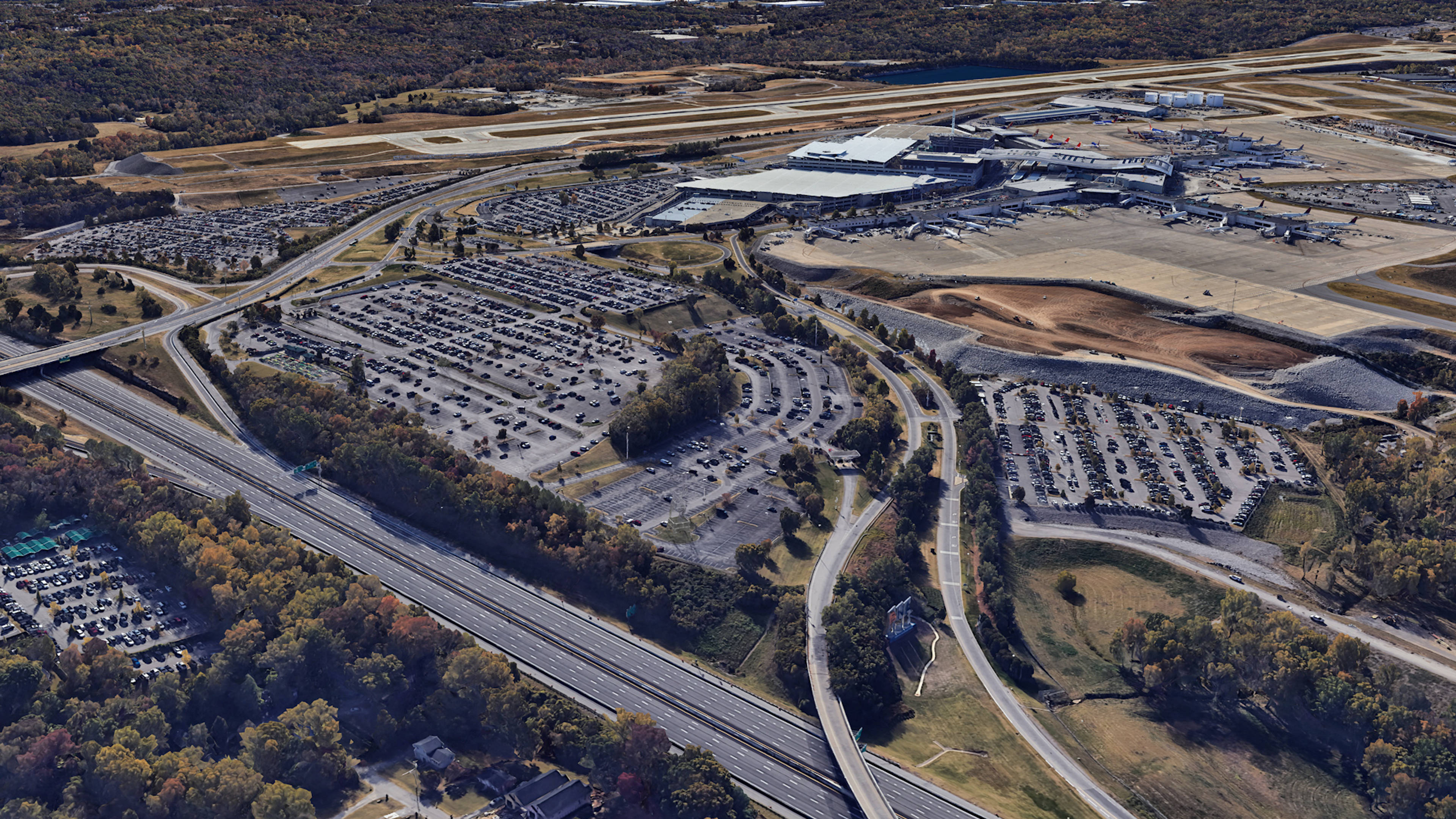 Aerial View of Nashville Airport Parking