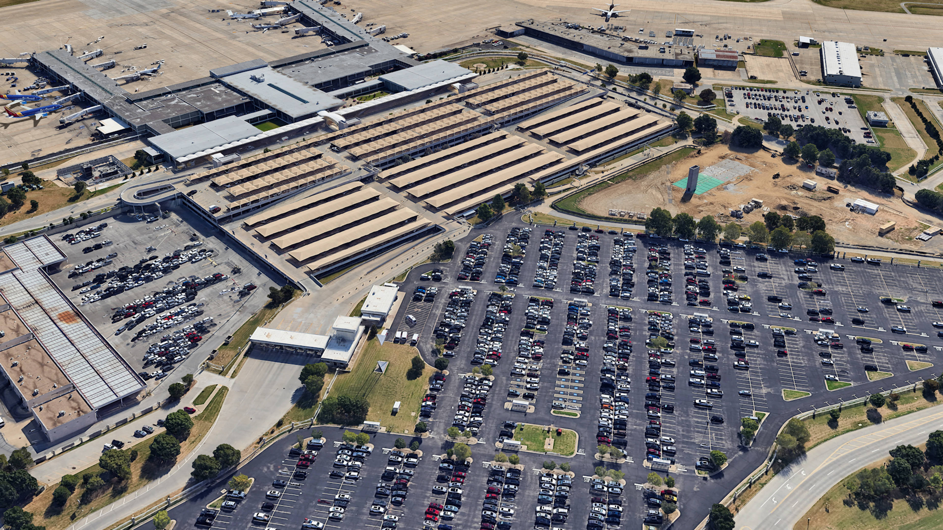 Aerial View of Tulsa Airport Parking